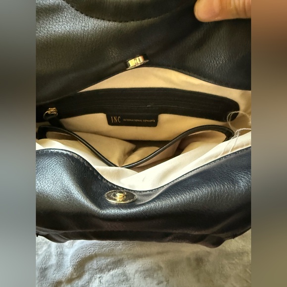 Black and Gold Shoulder Bag with Circular Handle brand INC international - Picture 3 of 5